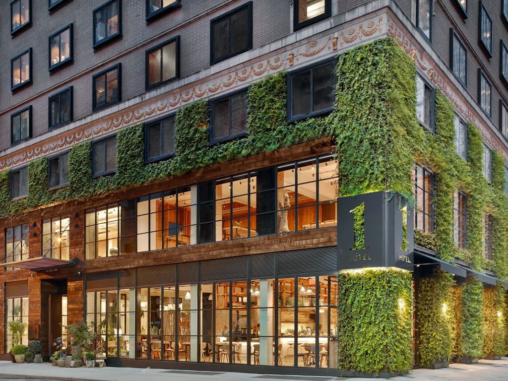 boutique hotels near Central Park with gym