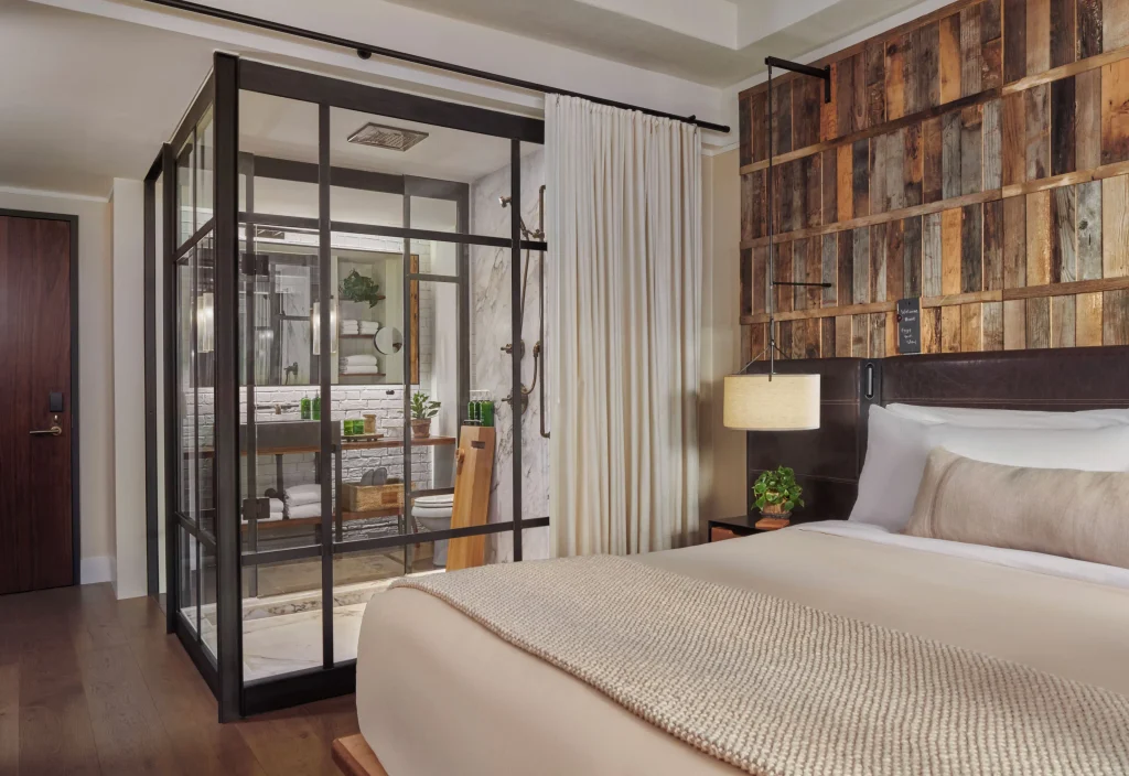 Cozy boutique hotel room in Manhattan with natural light and modern decor